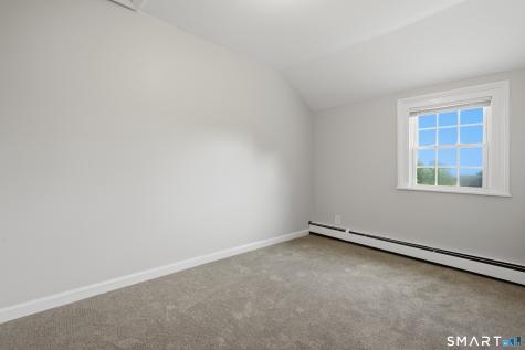 592 Pond Point Avenue Milford CT 06460