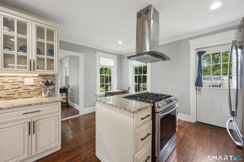 592 Pond Point Avenue Milford CT 06460