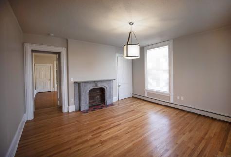 214 Broadway Norwich CT 06360