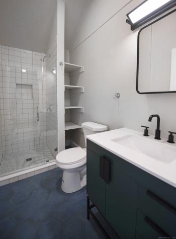 214 Broadway Norwich CT 06360