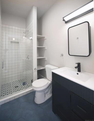 214 Broadway Norwich CT 06360