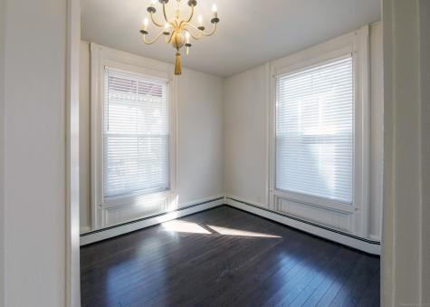 214 Broadway Norwich CT 06360