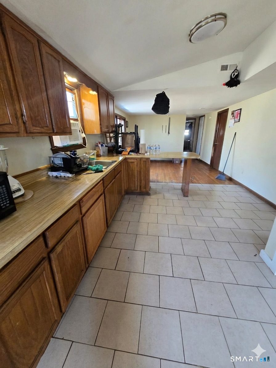 139 Foxon Hill Road New Haven CT 06513