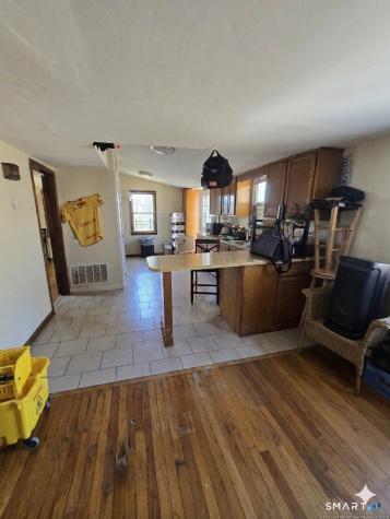 139 Foxon Hill Road New Haven CT 06513