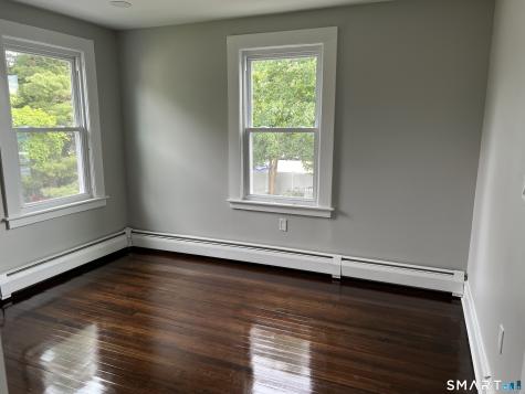 17 Lilac Street Manchester CT 06040