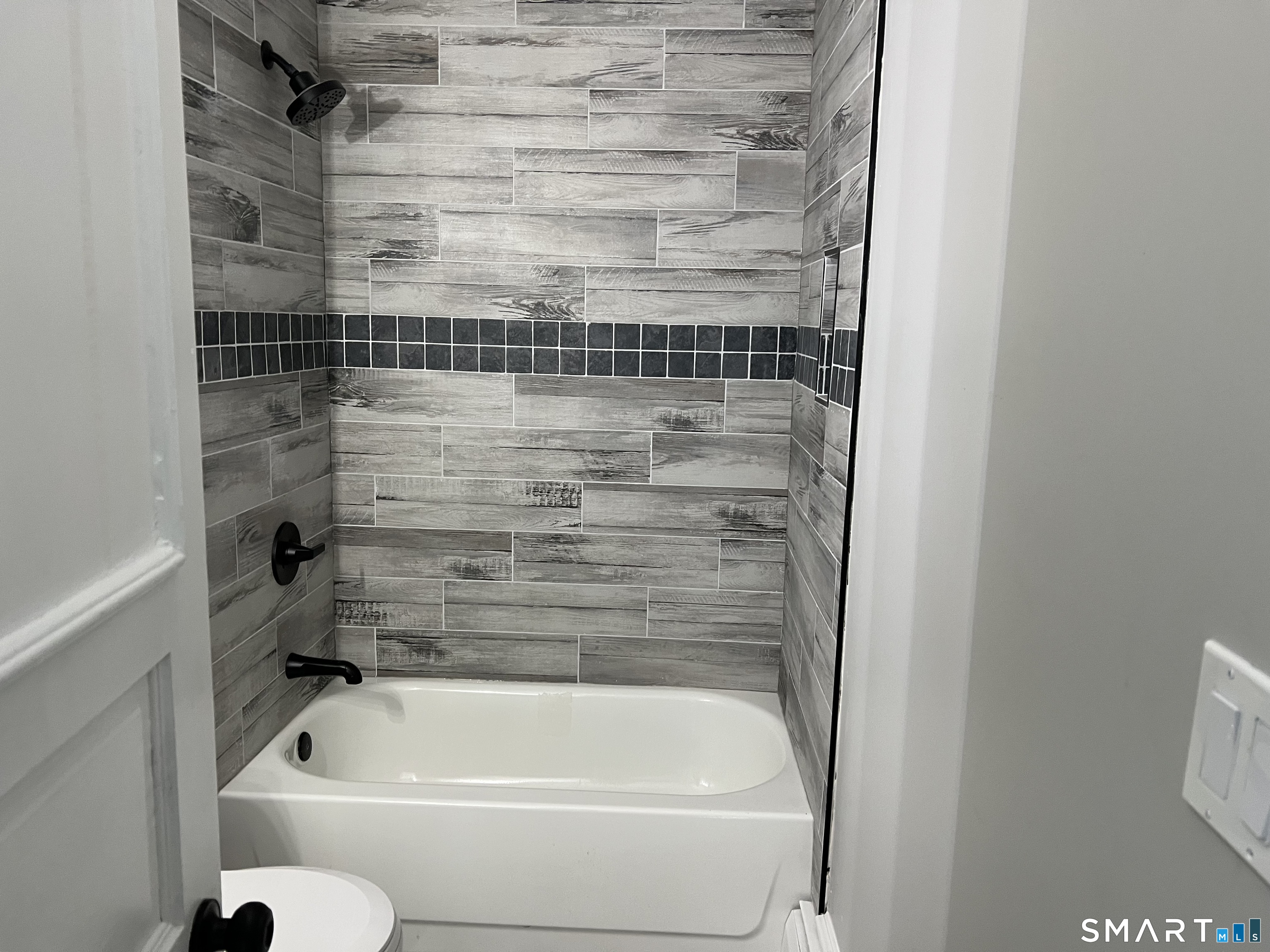 17 Lilac Street Manchester CT 06040