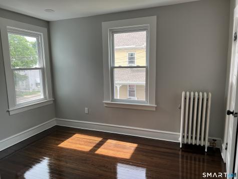 17 Lilac Street Manchester CT 06040