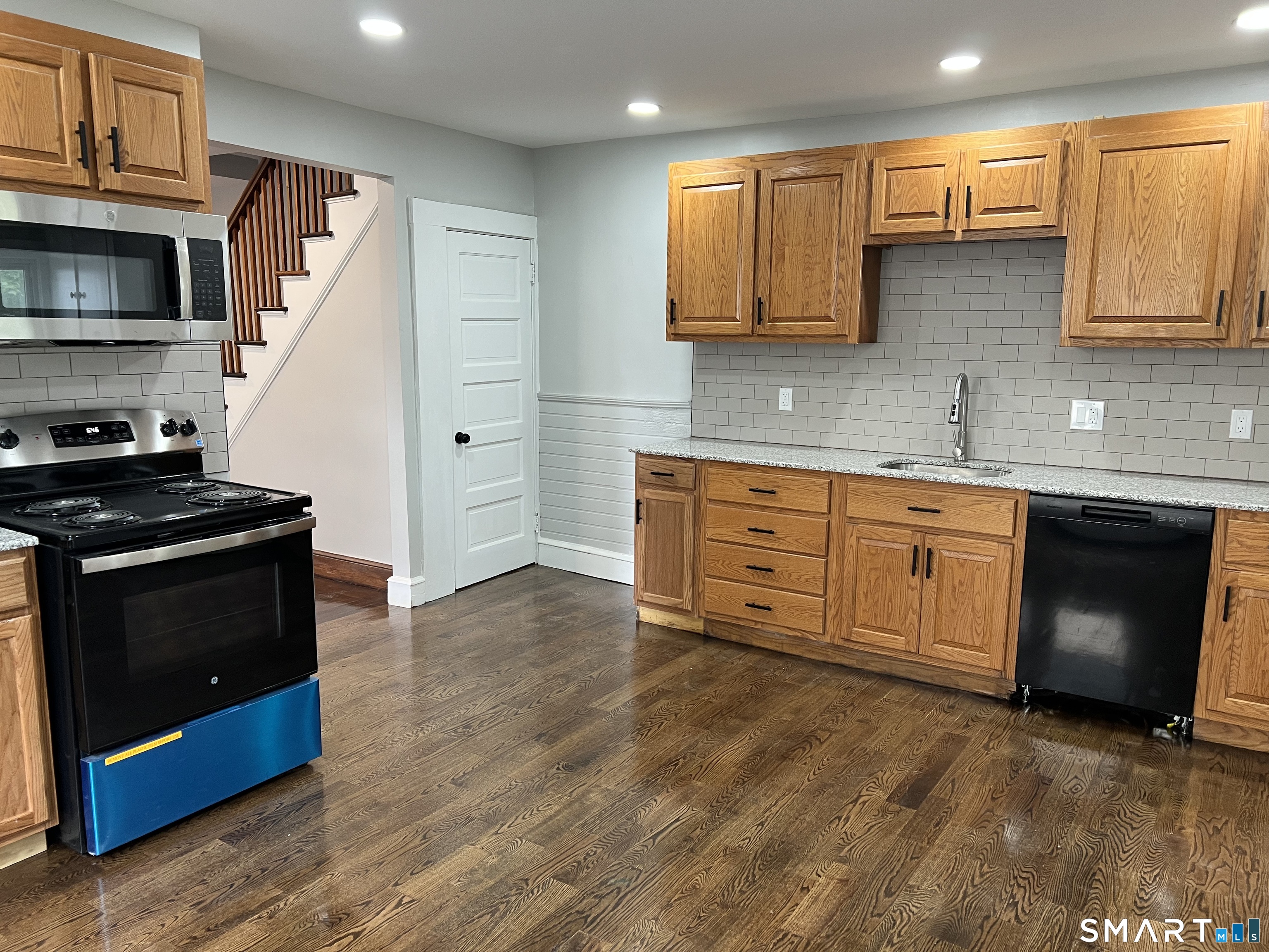 17 Lilac Street Manchester CT 06040