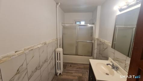 64-66 Ridge Street Manchester CT 06040