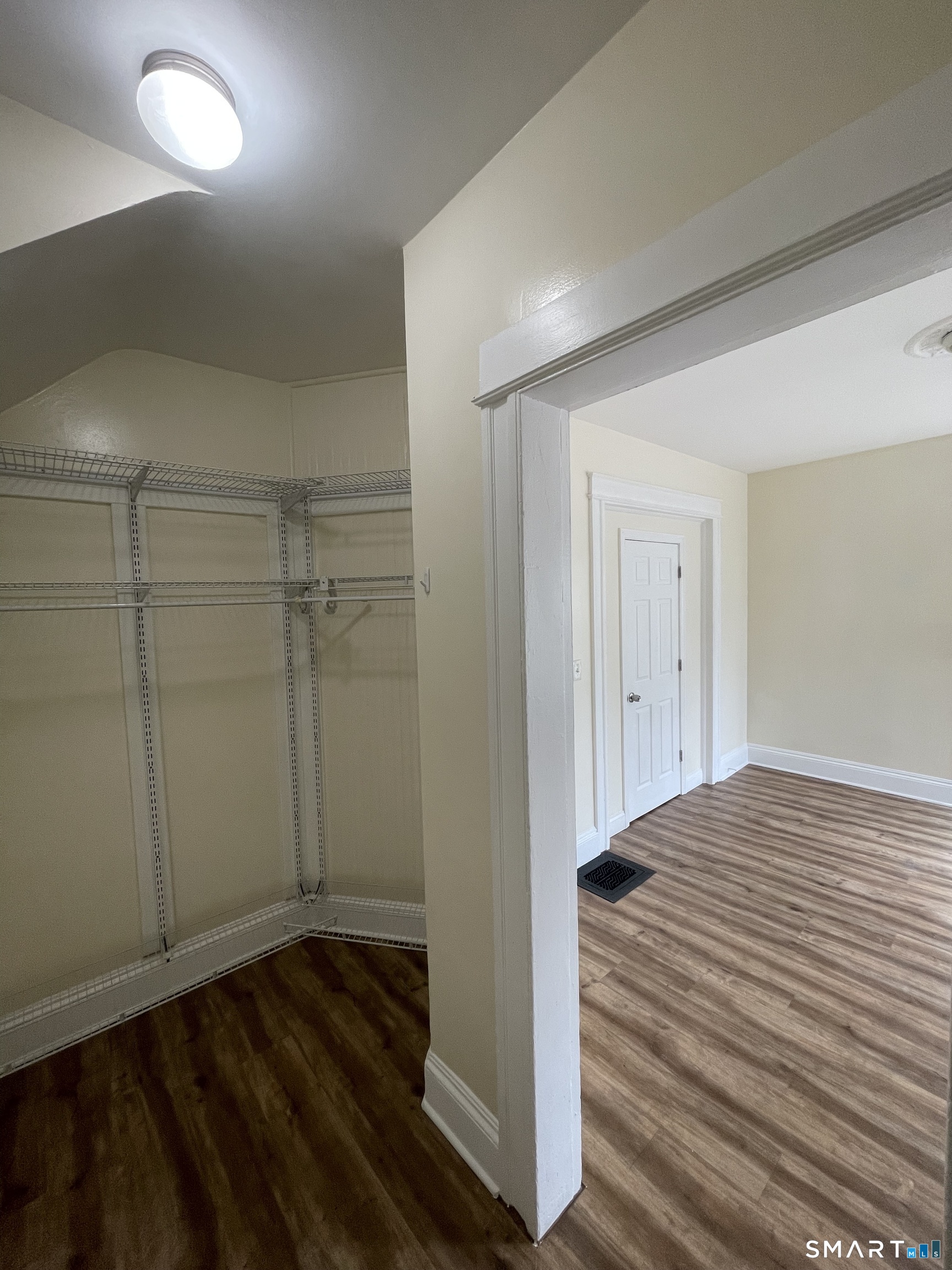92 Gem Avenue Bridgeport CT 06606