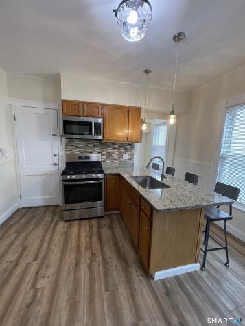 92 Gem Avenue Bridgeport CT 06606