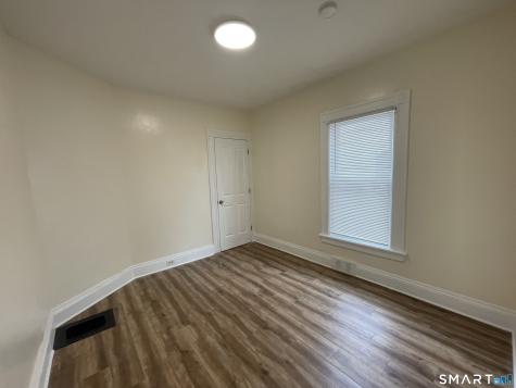 92 Gem Avenue Bridgeport CT 06606