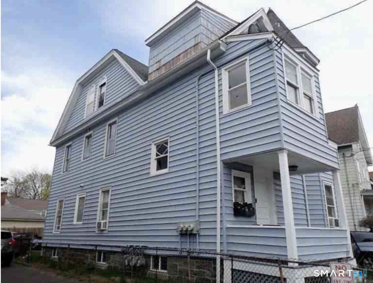 92 Gem Avenue Bridgeport CT 06606