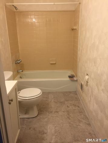 92 Gem Avenue Bridgeport CT 06606