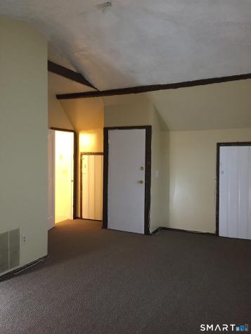 92 Gem Avenue Bridgeport CT 06606