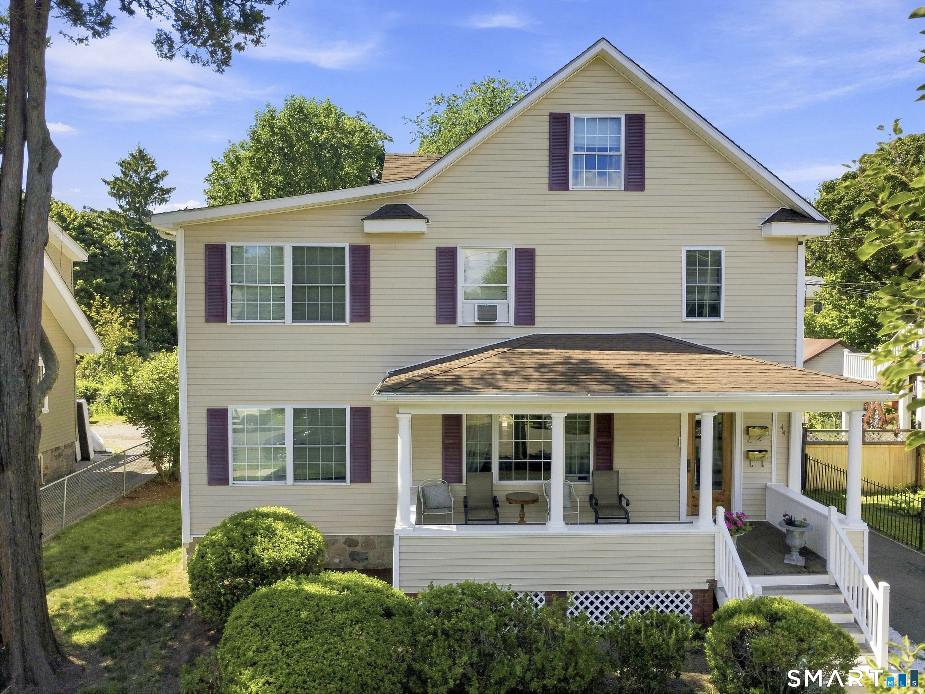 44 Elm Tree Place Stamford CT 06906
