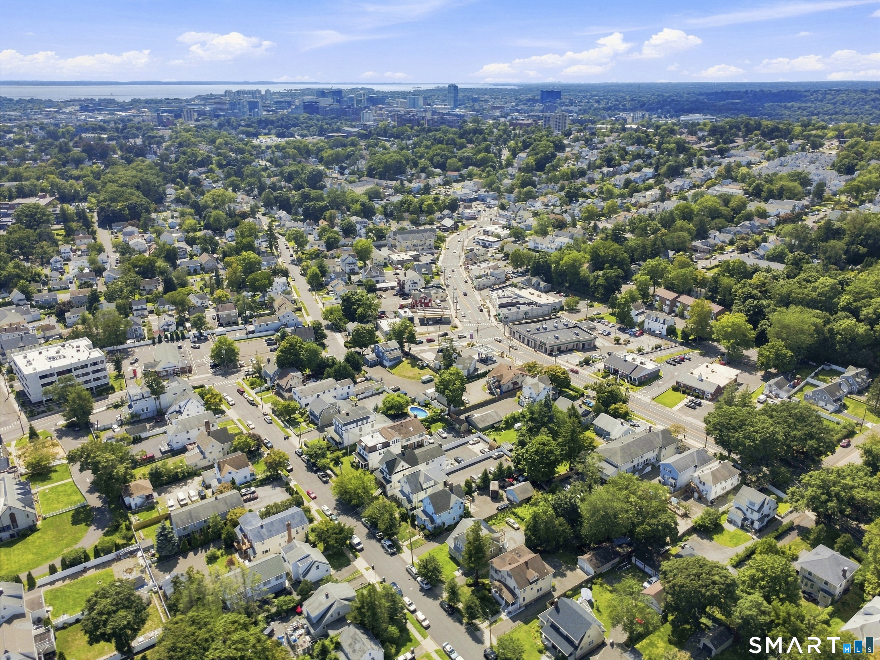 44 Elm Tree Place Stamford CT 06906