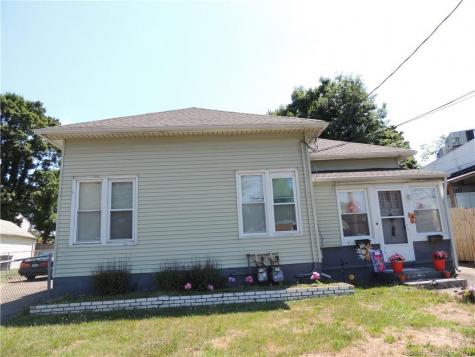 15 Fairview Avenue Hamden CT 06514