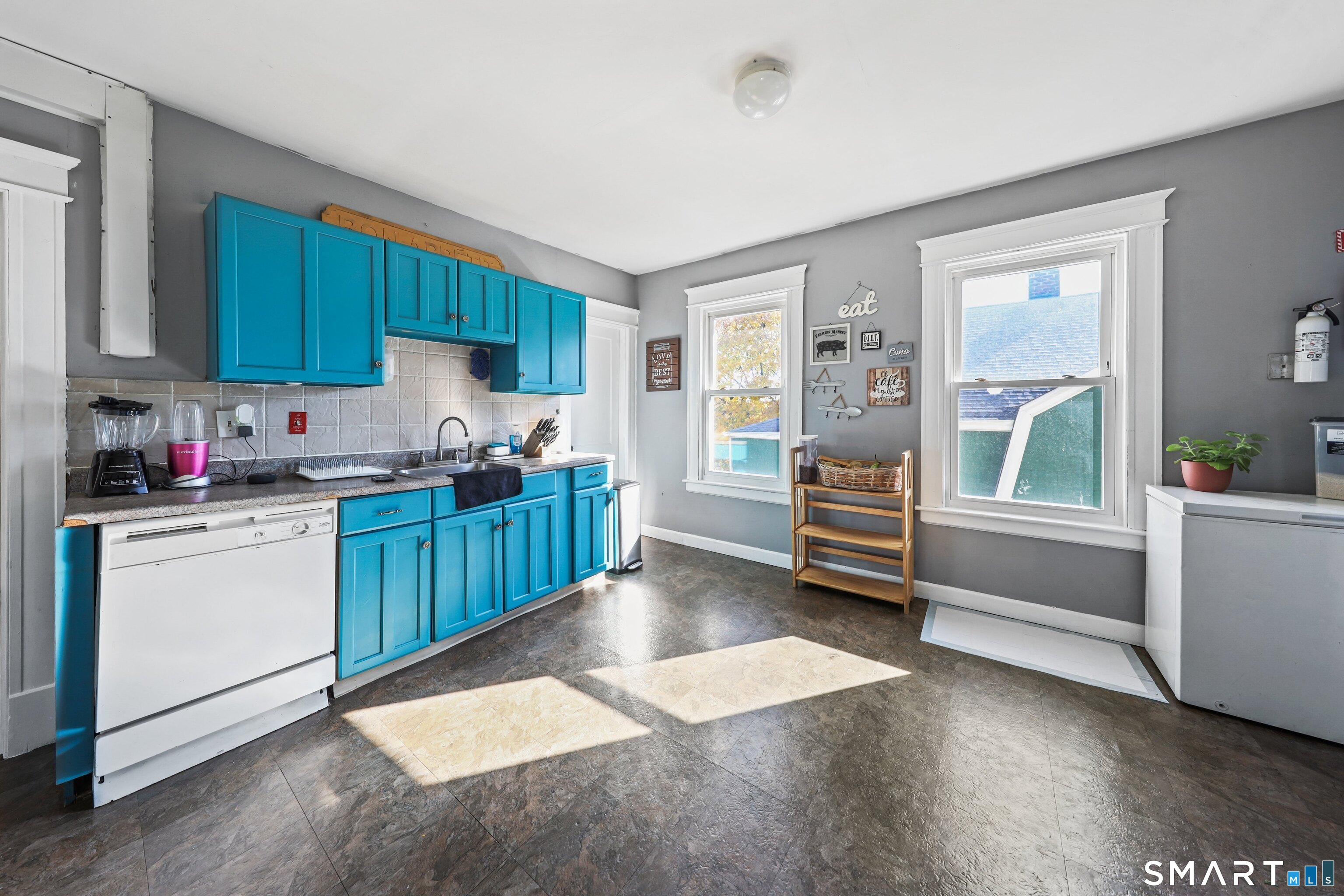 62 Poplar Street Waterbury CT 06708