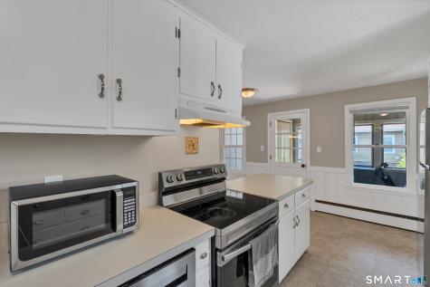 156-158 Bristol Street Southington CT 06489