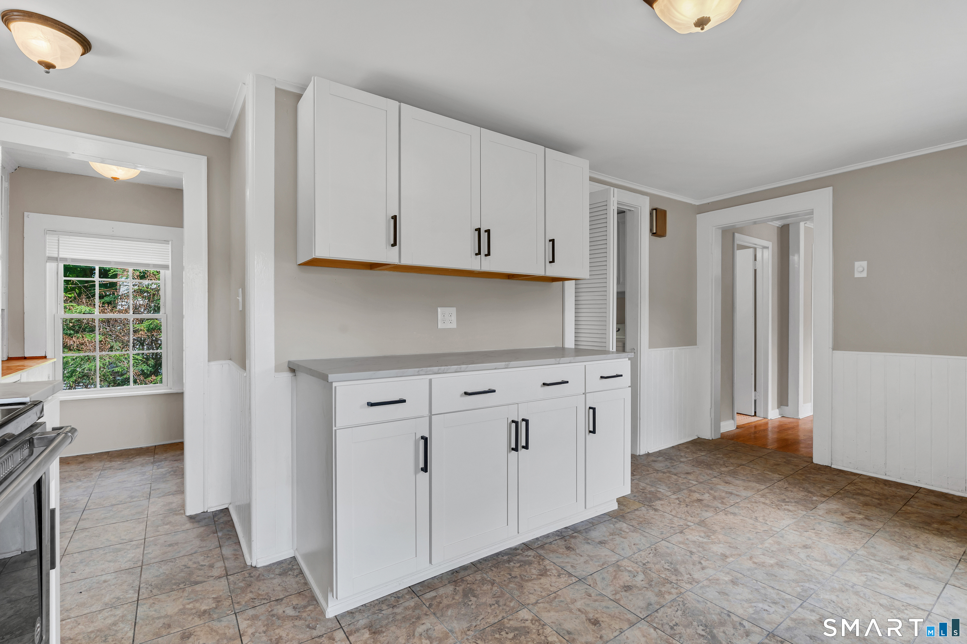 156-158 Bristol Street Southington CT 06489
