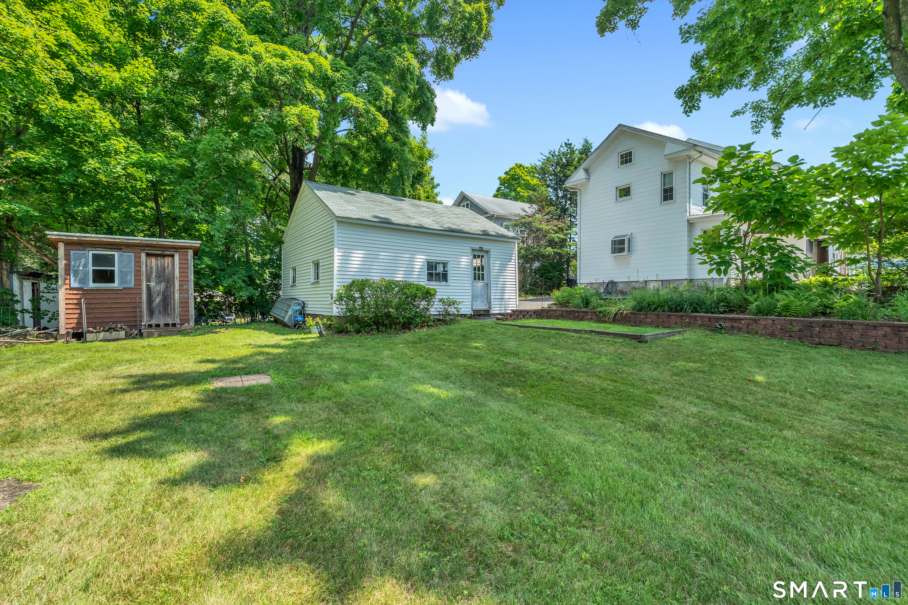 156-158 Bristol Street Southington CT 06489