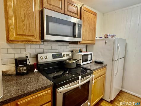 49-55 Dupont Place Bridgeport CT 06610