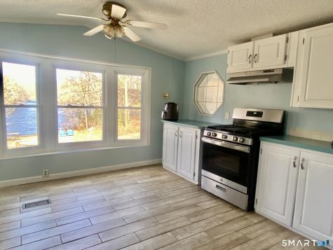 15 Baxter Road Clinton CT 06413