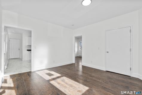 16 Vermont Street Waterbury CT 06704