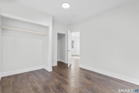 16 Vermont Street Waterbury CT 06704