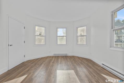 16 Vermont Street Waterbury CT 06704