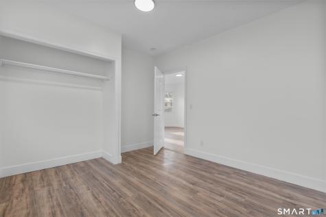 16 Vermont Street Waterbury CT 06704