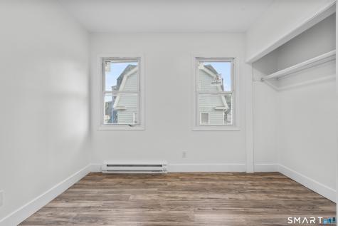 16 Vermont Street Waterbury CT 06704