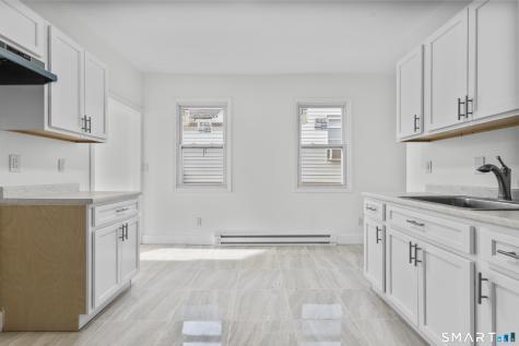 16 Vermont Street Waterbury CT 06704