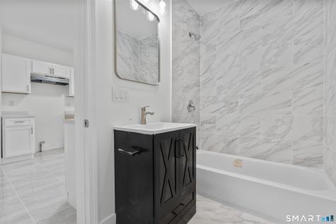 16 Vermont Street Waterbury CT 06704