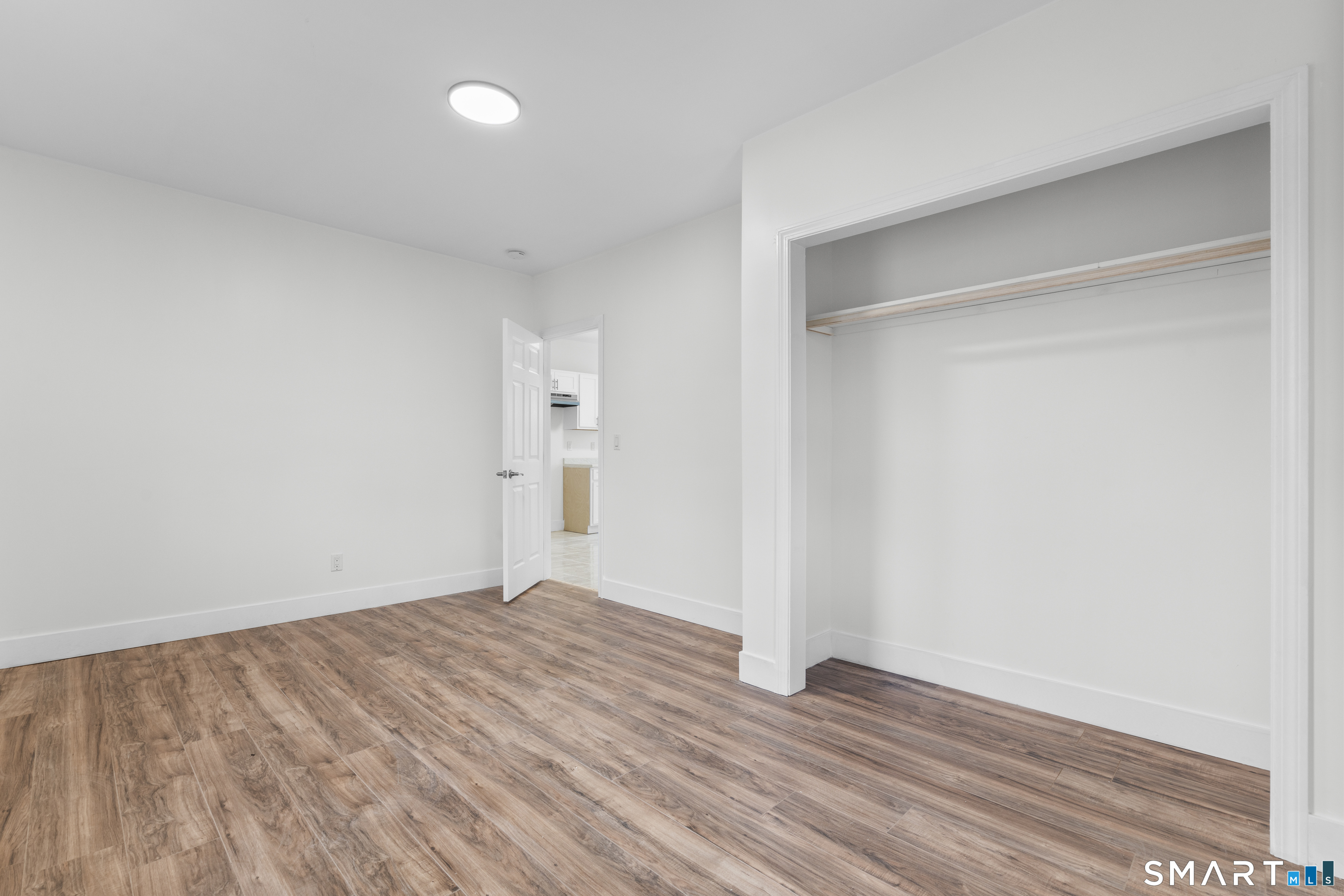 16 Vermont Street Waterbury CT 06704