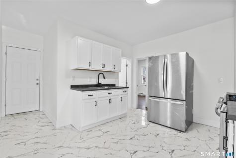 16 Vermont Street Waterbury CT 06704