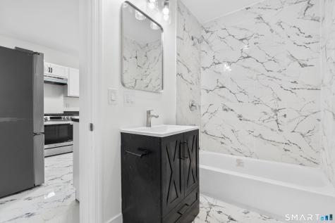 16 Vermont Street Waterbury CT 06704