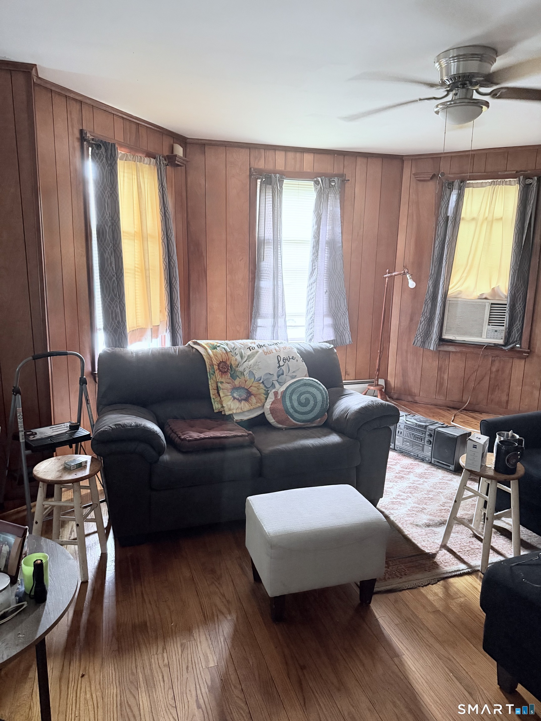 57 Garfield Avenue New London CT 06320