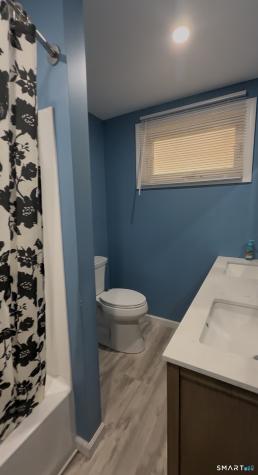 57 Garfield Avenue New London CT 06320