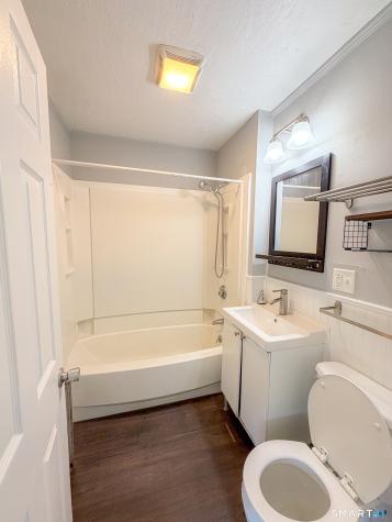 358 Poquonnock Road Groton CT 06340