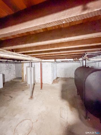 358 Poquonnock Road Groton CT 06340