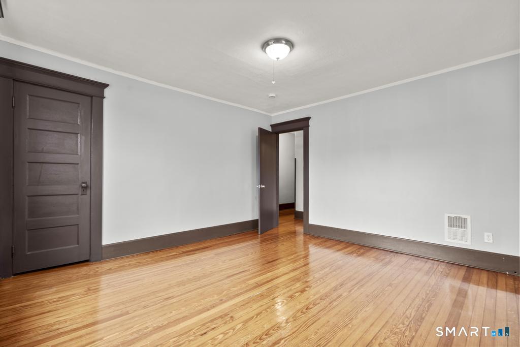 48 Riverview Place Stratford CT 06615