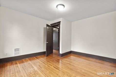48 Riverview Place Stratford CT 06615