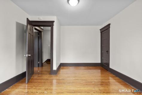 48 Riverview Place Stratford CT 06615