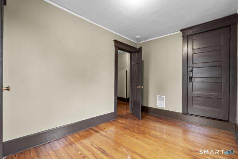 48 Riverview Place Stratford CT 06615