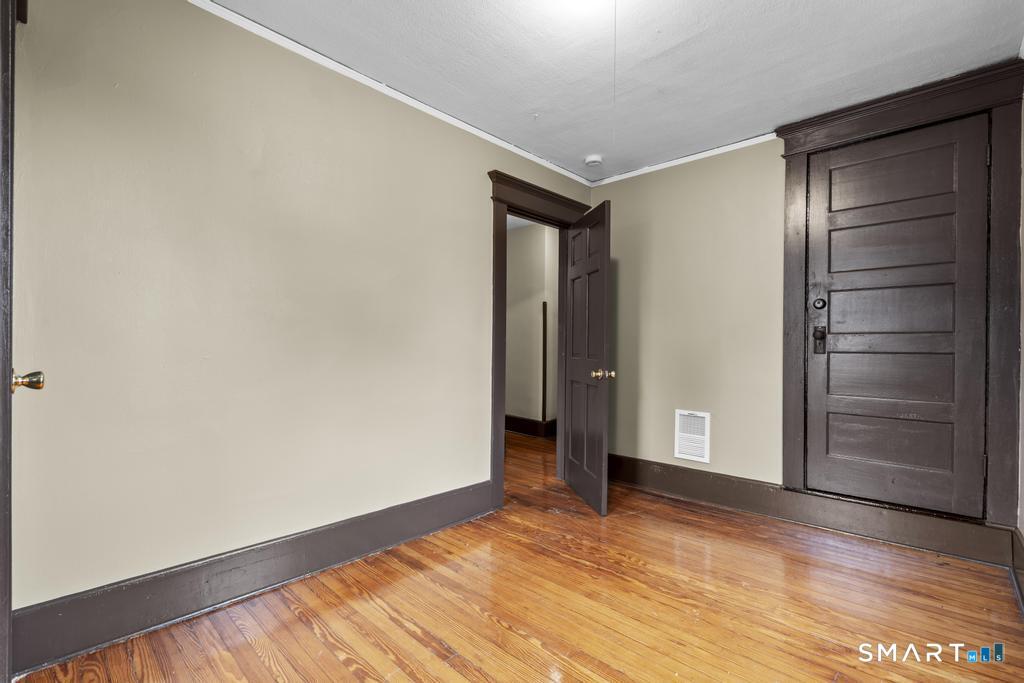 48 Riverview Place Stratford CT 06615