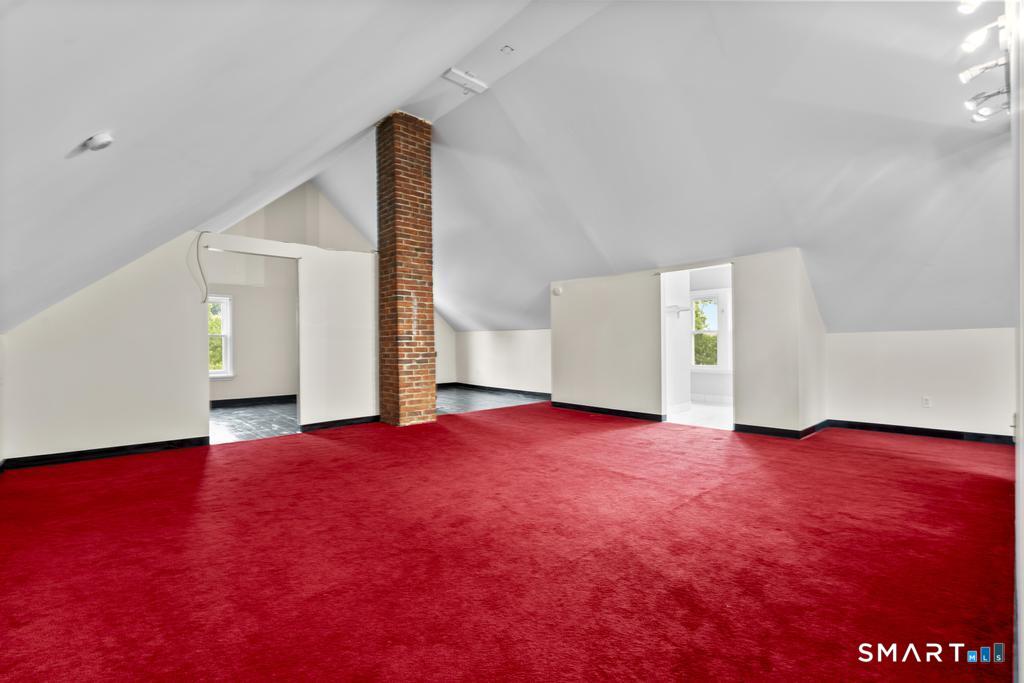 48 Riverview Place Stratford CT 06615