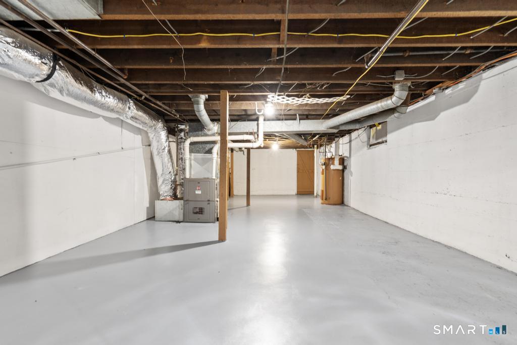 48 Riverview Place Stratford CT 06615