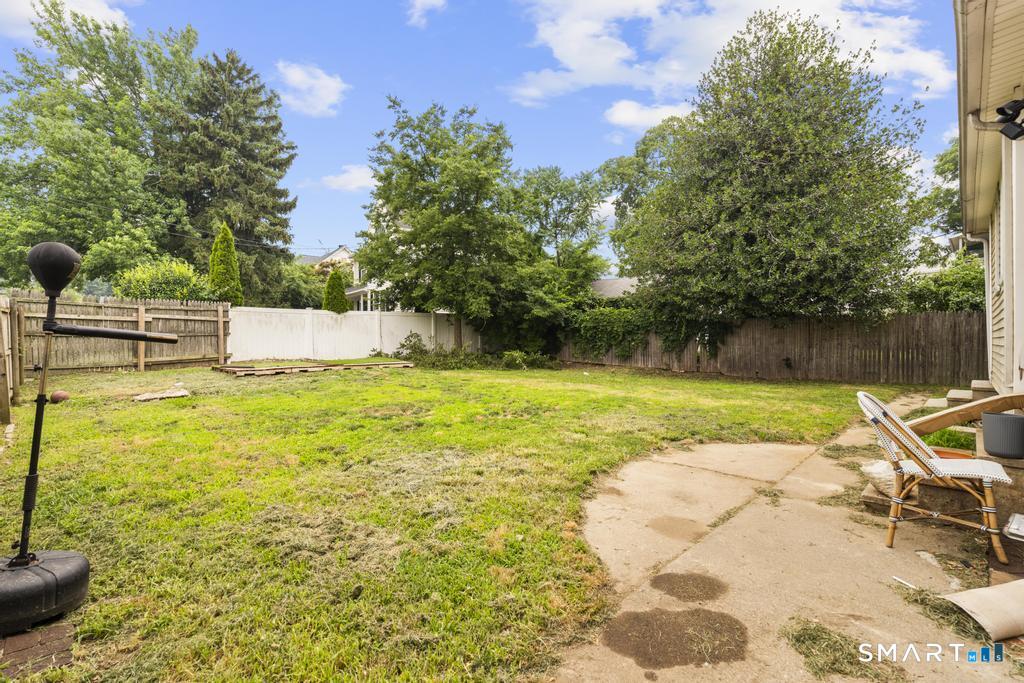 48 Riverview Place Stratford CT 06615